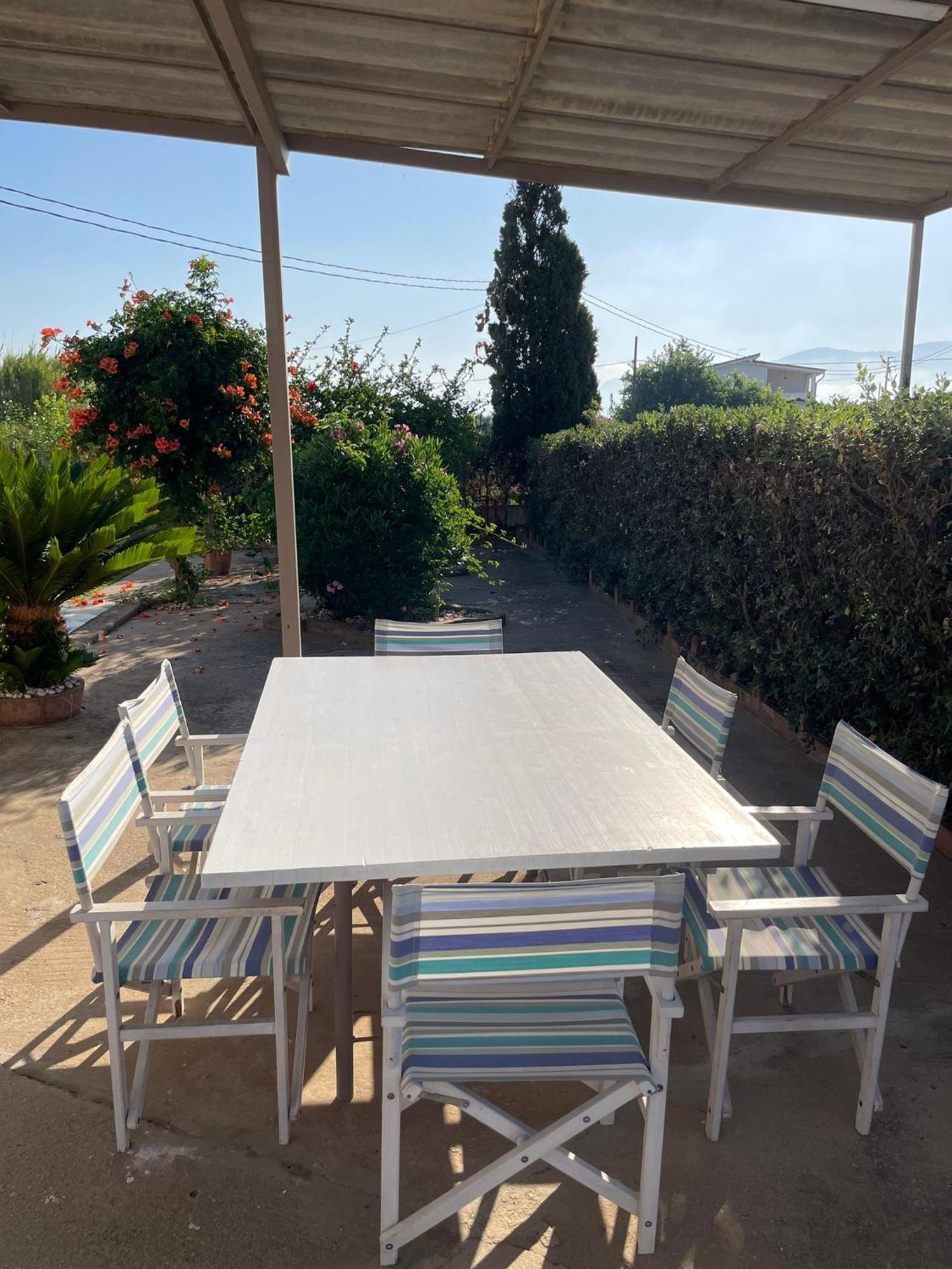Casa Vacanze Reginotte Balestrate Bagian luar foto