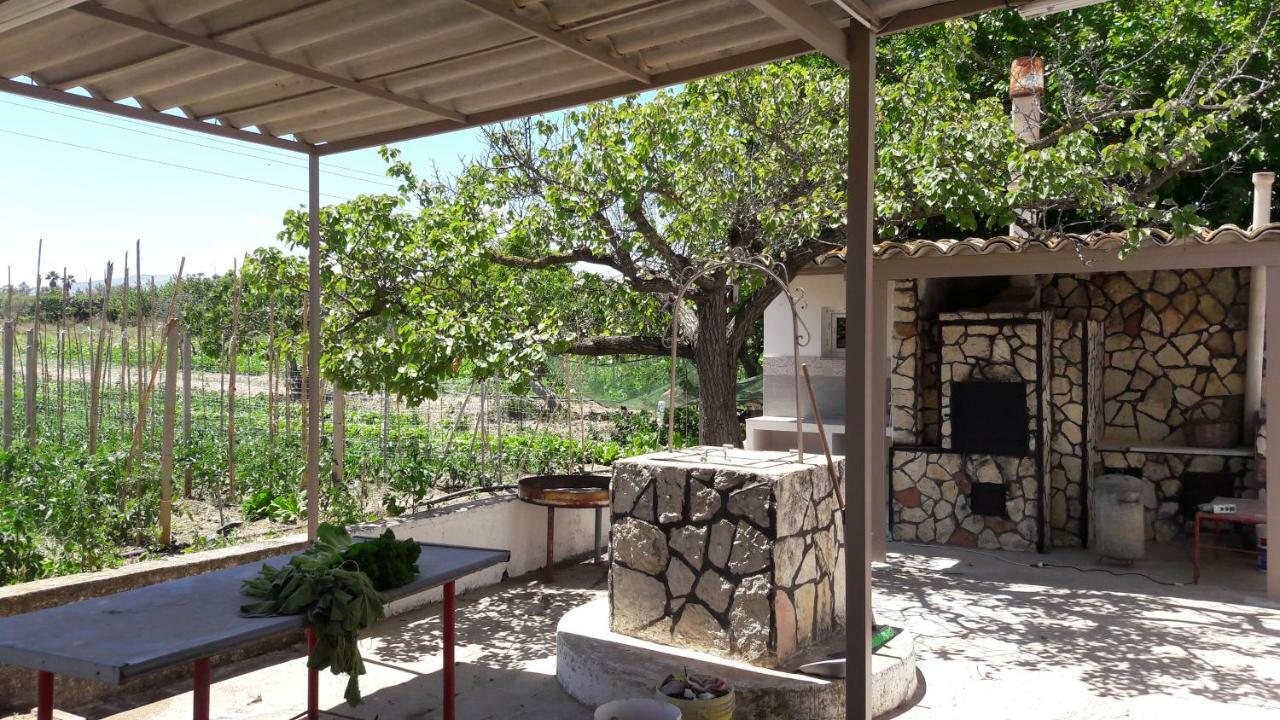 Casa Vacanze Reginotte Balestrate Bagian luar foto